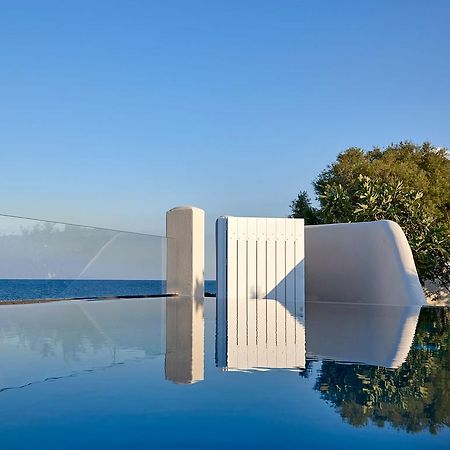 Kamári Incognito Beach Villa Santorini מראה חיצוני תמונה